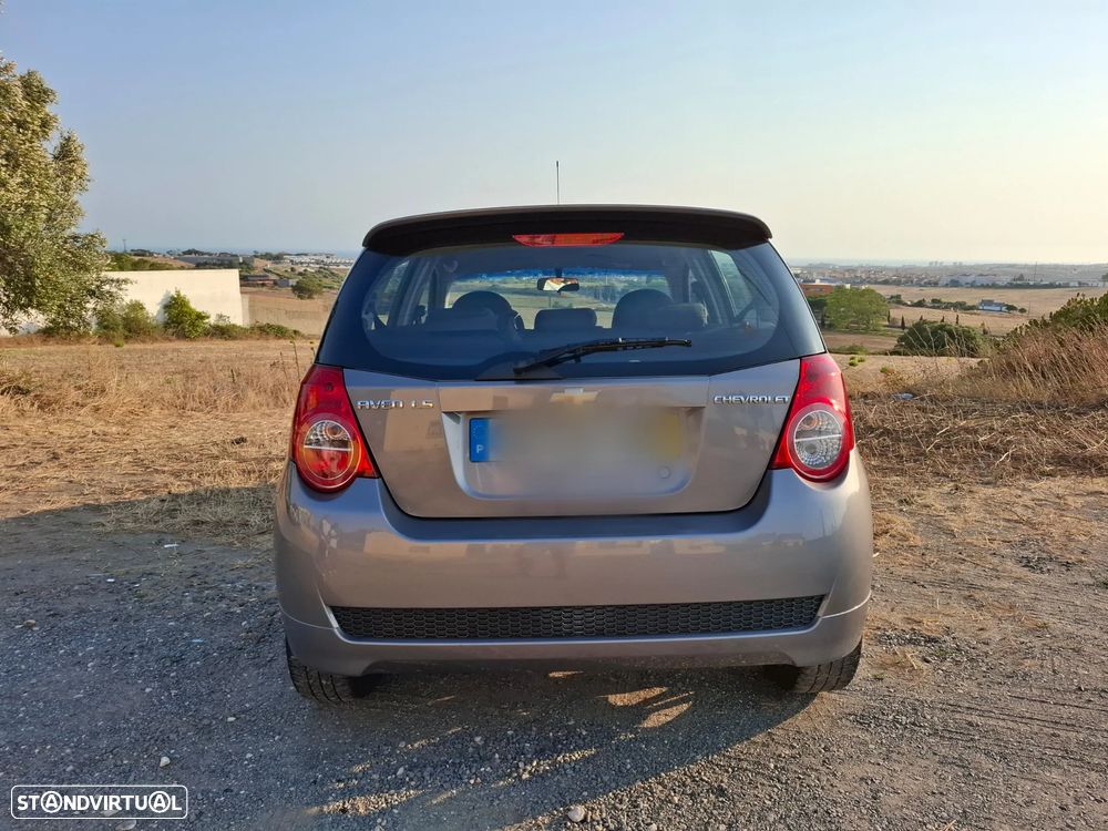 Chevrolet Aveo 1.2 LS - 2