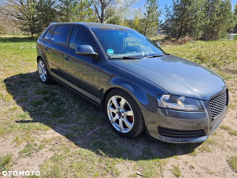 Audi A3 Sportback 2.0 TDI DPF Attraction - 4