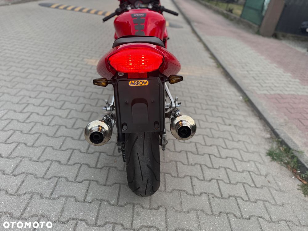 Honda VTR - 18