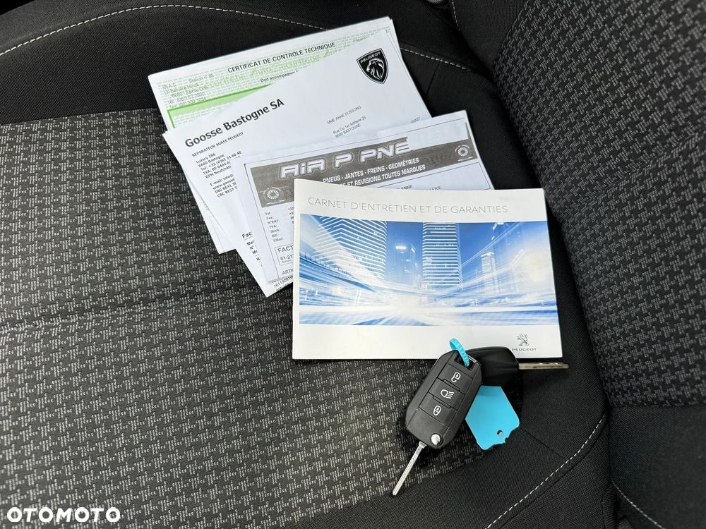 Peugeot 308 PureTech 110 Stop & Start Style - 15
