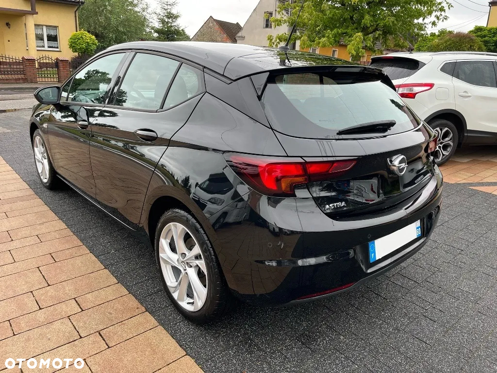 Opel Astra V 1.2 T GS Line S&S - 3