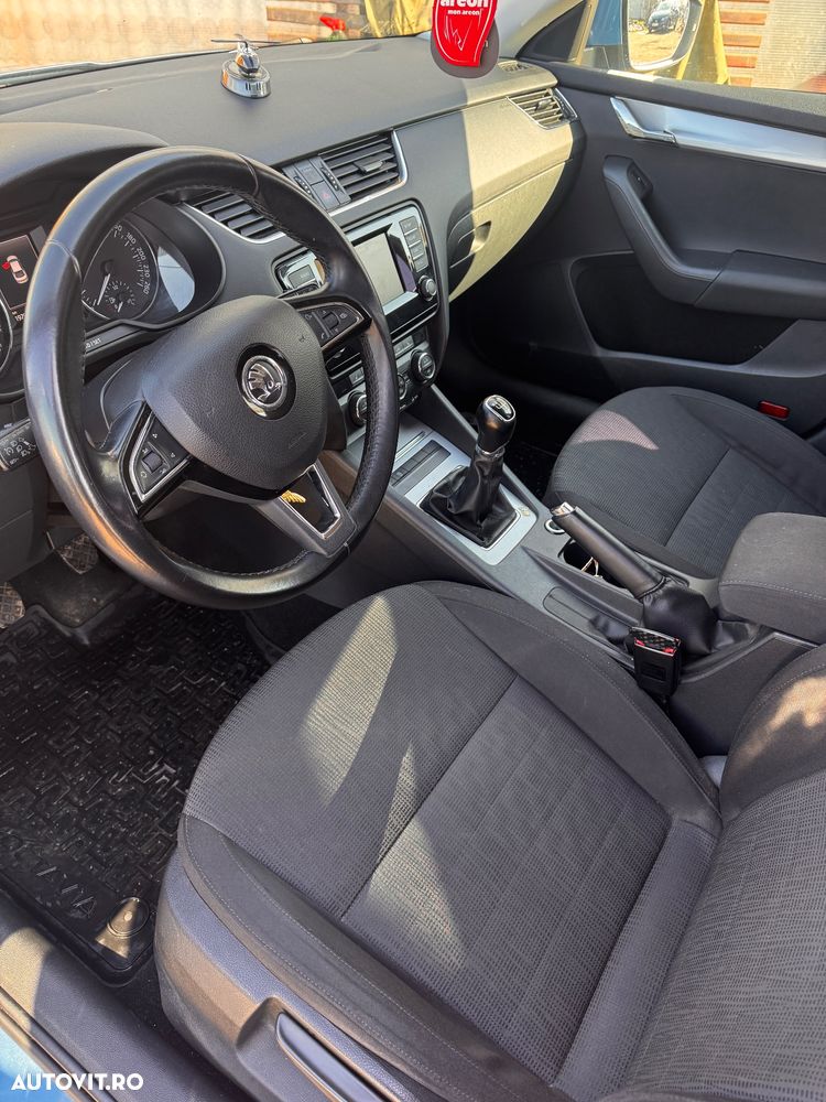Skoda Octavia 1.6 TDI Classic - 7