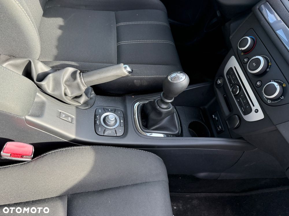 Renault Megane 1.5 dCi Life - 16