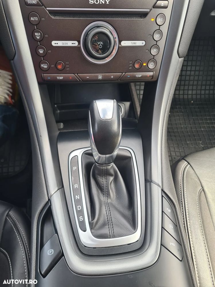 Ford Mondeo 2.0 TDCI PowerShift Titanium - 8