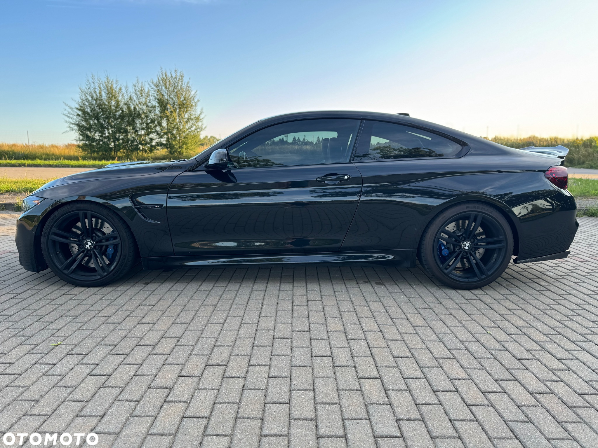 BMW M4 Coupe DKG - 23