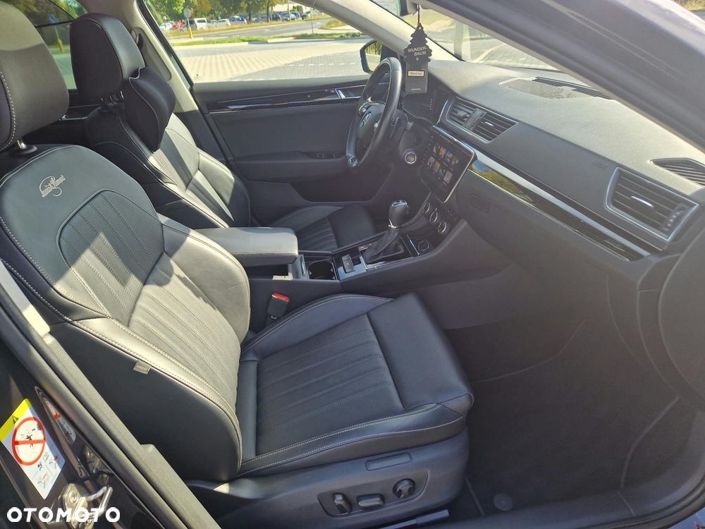 Skoda Superb 2.0 TDI 4x4 DSG L&K - 31