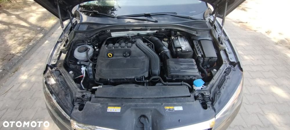 Skoda Superb 1.5 TSI Active DSG - 12
