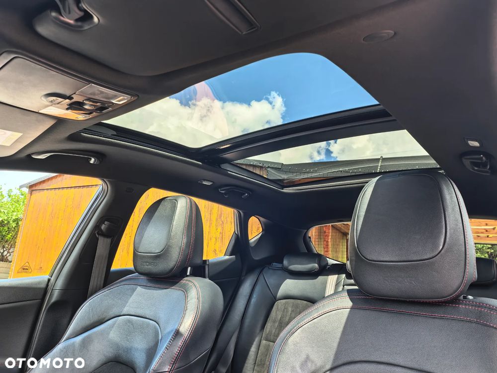 Kia Ceed 1.6 T-GDI GT XL - 12