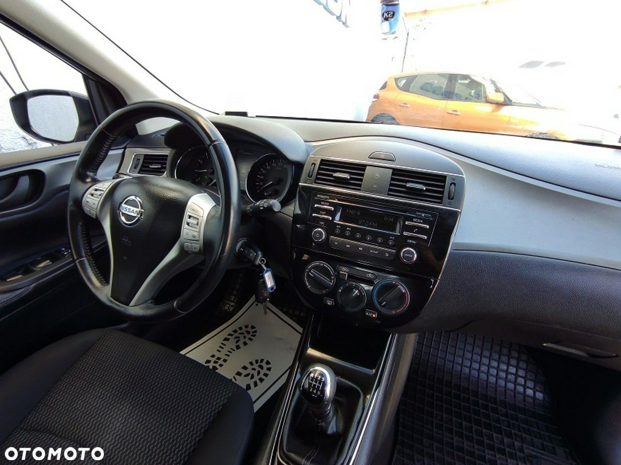 Nissan Pulsar - 12