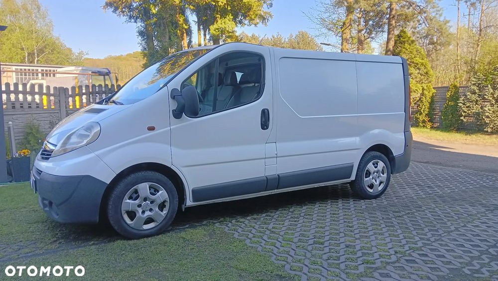 Opel Vivaro - 6