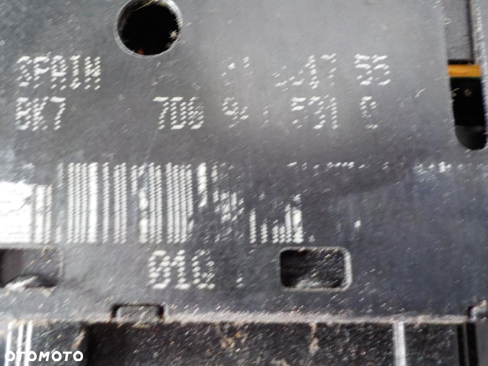 VW T4 96- WŁĄCZNIK ŚWIATEŁ HALOGENY - 3