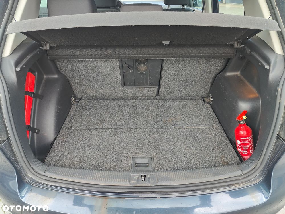 Volkswagen Golf Plus - 18