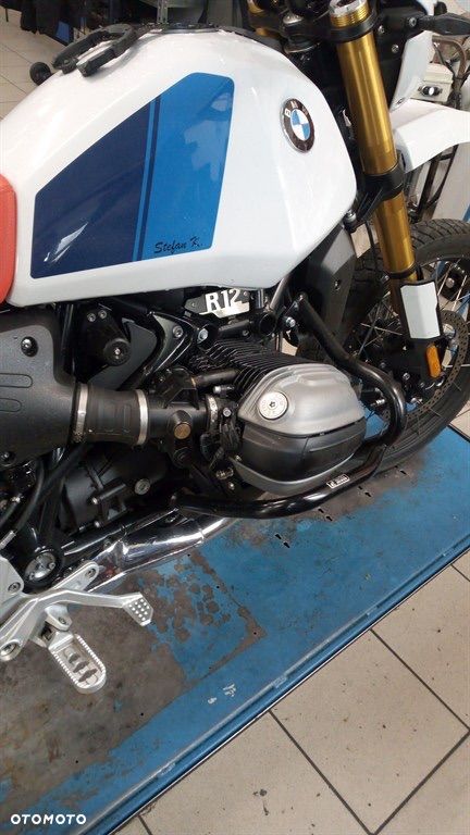 BMW R - 7