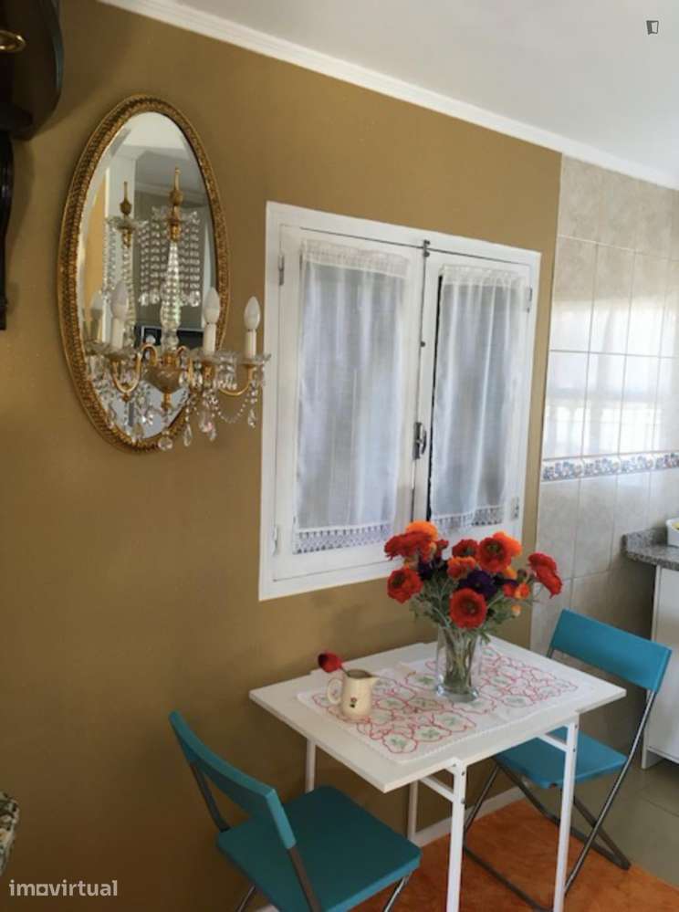 Apartamento com 1 quartos - localizado em Maia Porto - Grande imagem: 5/8