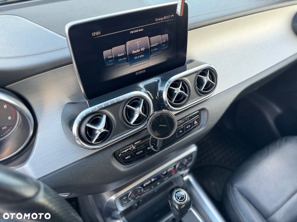 Mercedes-Benz Klasa X - 15