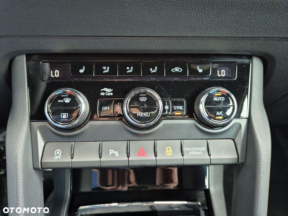 Skoda Karoq 1.5 TSI ACT Sportline DSG - 35