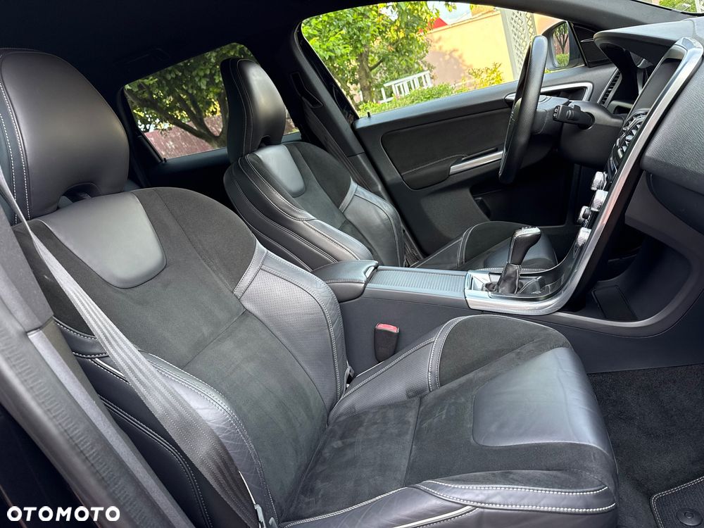Volvo XC 60 - 12