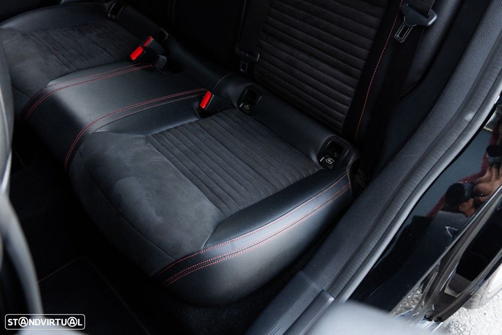 Mercedes-Benz CLA 180 d AMG Line - 32