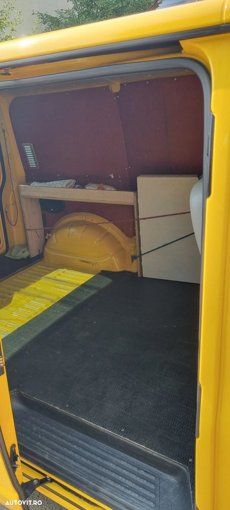 Volkswagen Transporter - 7