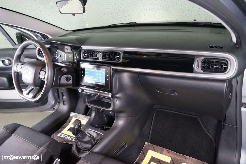 Citroën C3 1.2 PureTech Plus - 17