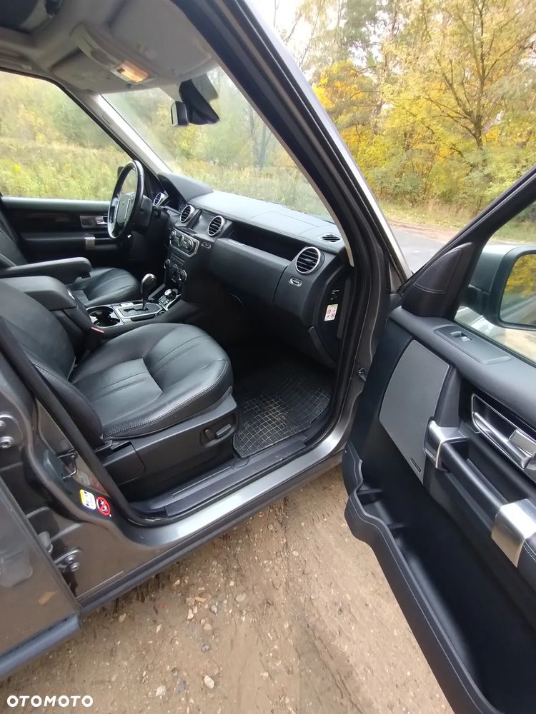 Land Rover Discovery TD V6 HSE - 11