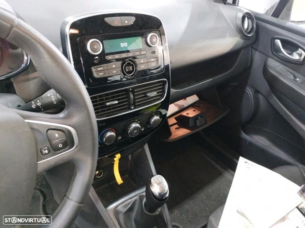 Renault Clio 1.5 dCi Zen - 3