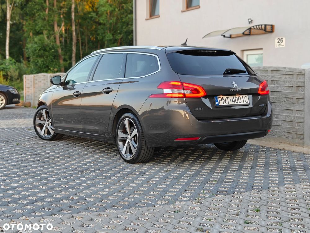 Peugeot 308 - 7