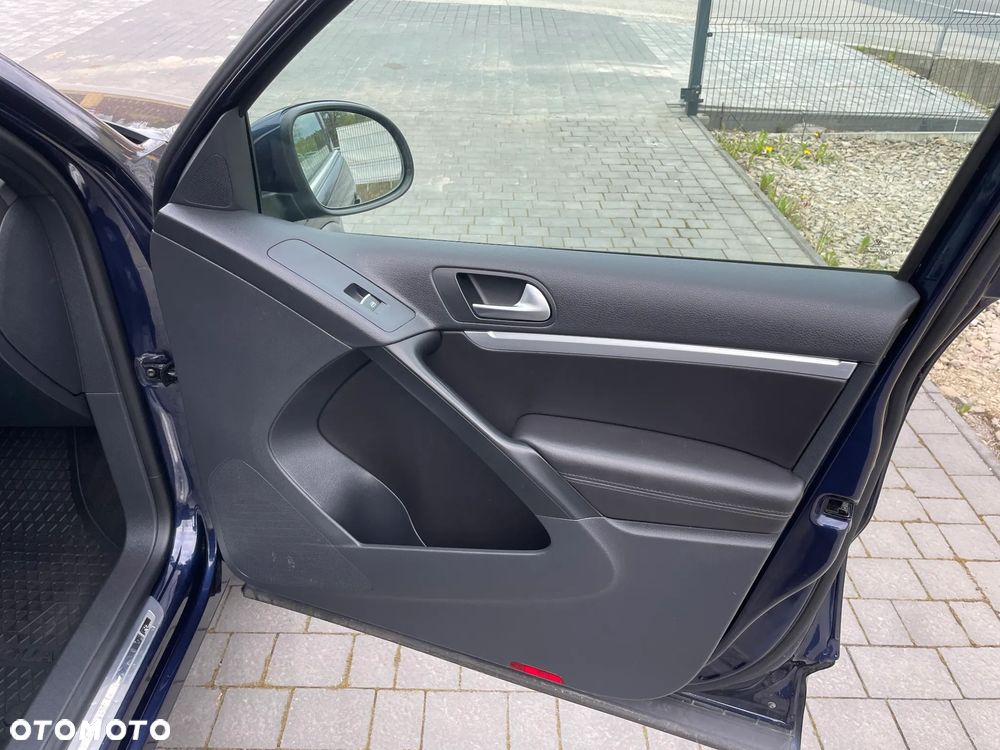 Volkswagen Tiguan 1.4 TSI 4Mot R-Style - 26