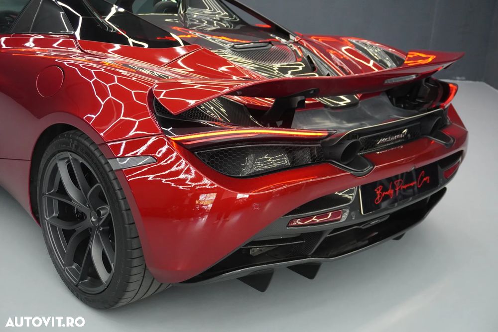 McLaren 720S - 8