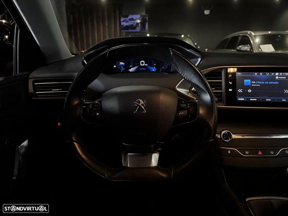 Peugeot 308 SW 1.5 BlueHDi Style - 17