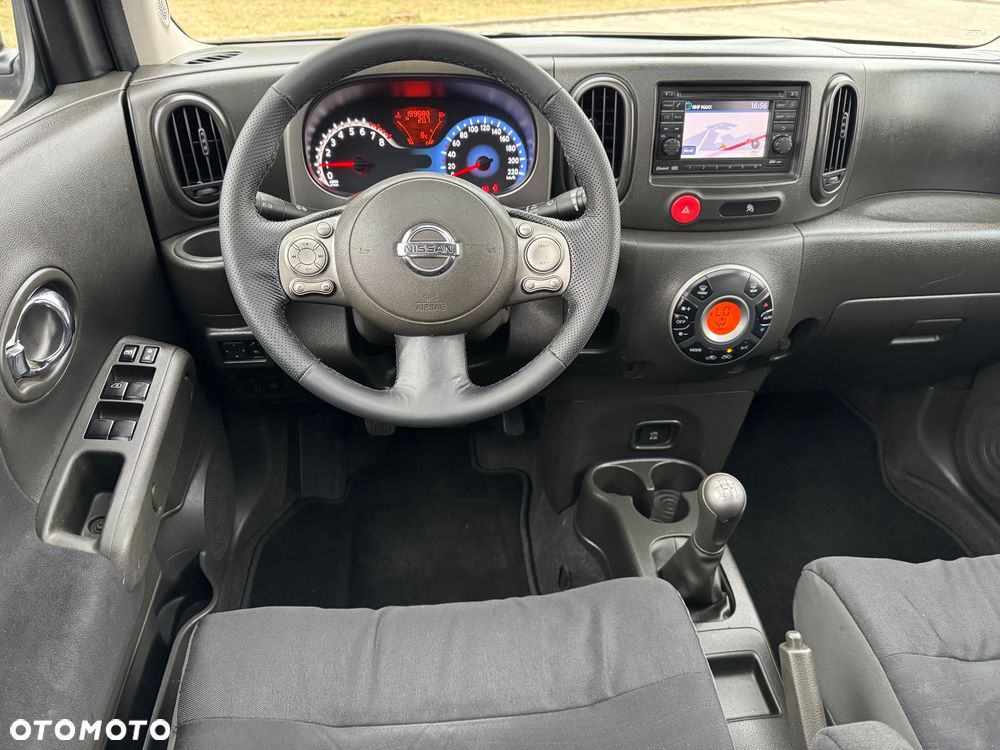 Nissan Cube - 16