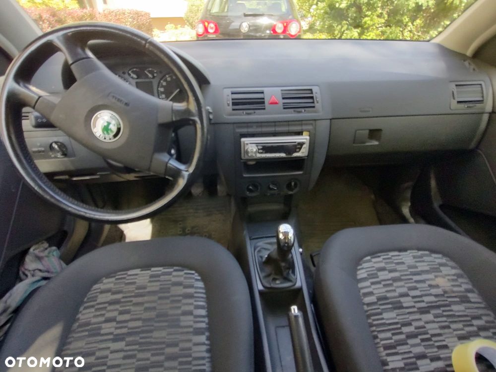 Skoda Fabia 1.4 16V Ice Classic - 7