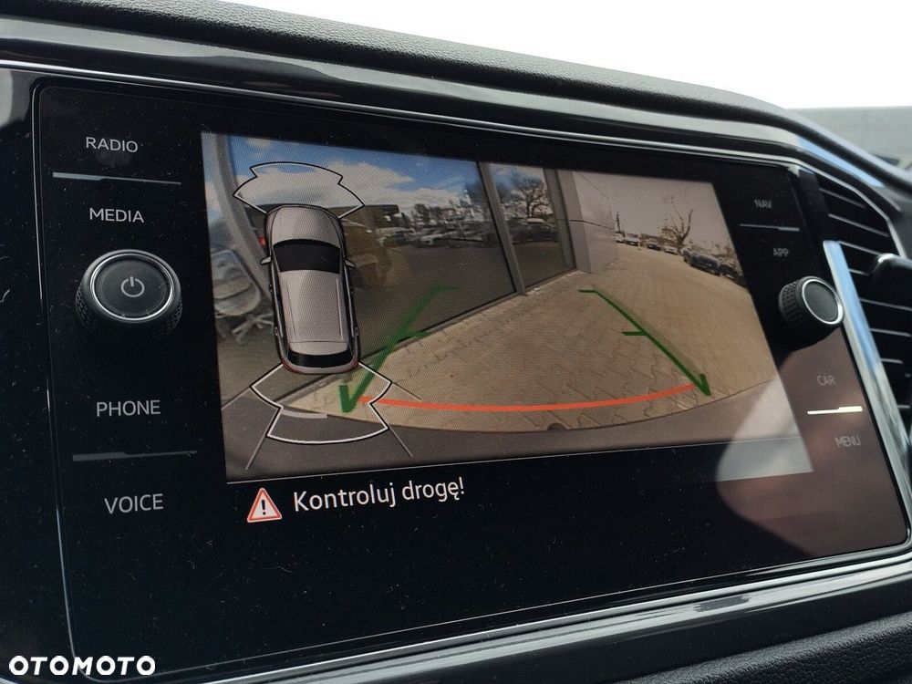 Volkswagen T-Roc 1.5 TSI ACT Premium DSG - 18