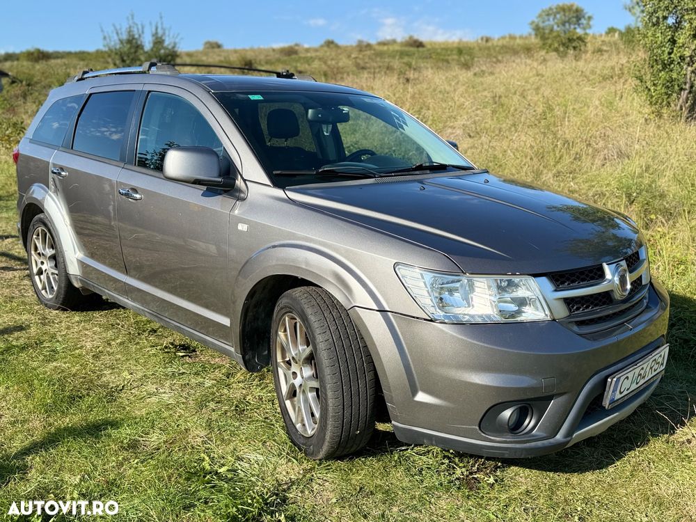 Fiat Freemont 2.0 Mjet AT AWD Urban - 4