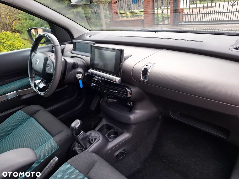 Citroën C4 Cactus - 11
