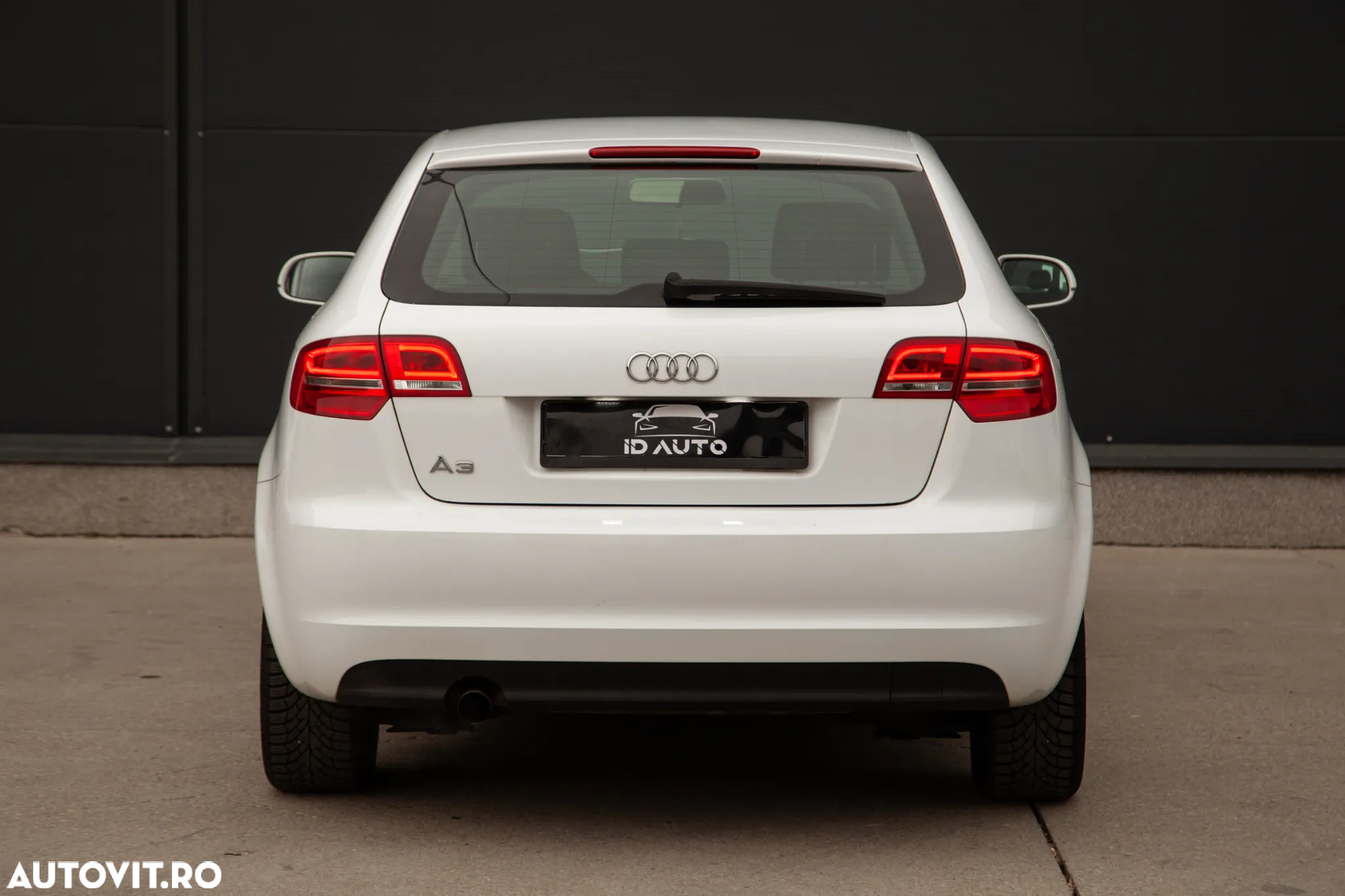 Audi A3 1.6 Sportback Attraction - 7