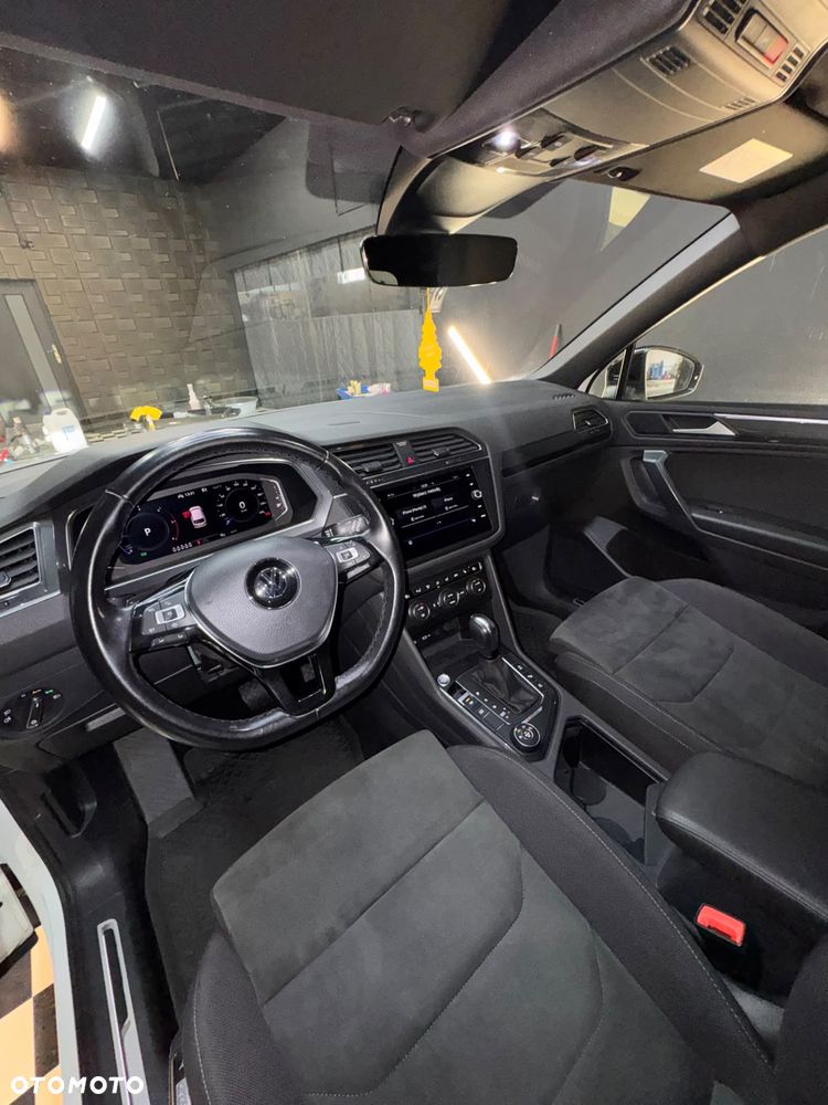 Volkswagen Tiguan 2.0 TDI SCR 4Mot R-Line DSG - 20