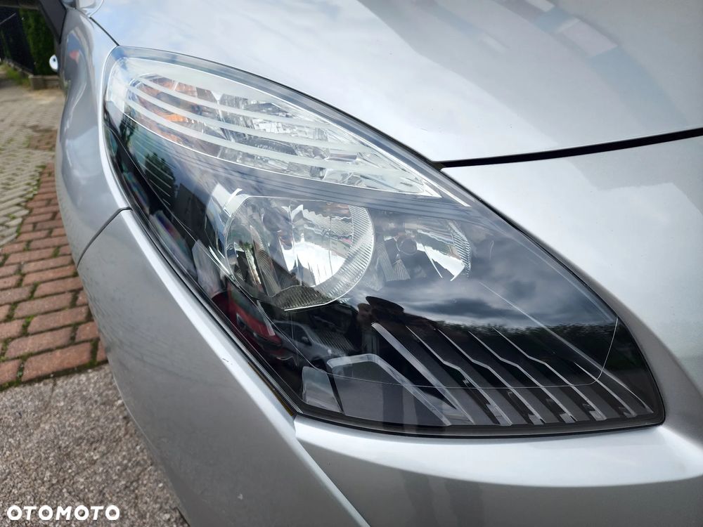 Renault Grand Scenic 1.6 16V 110 Dynamique - 18