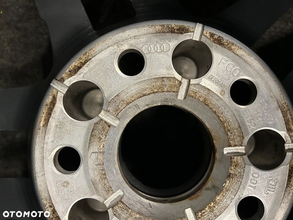 Alufelga Audi TT 8S 19 cali 5x112 1szt. 8S0601025F - 5