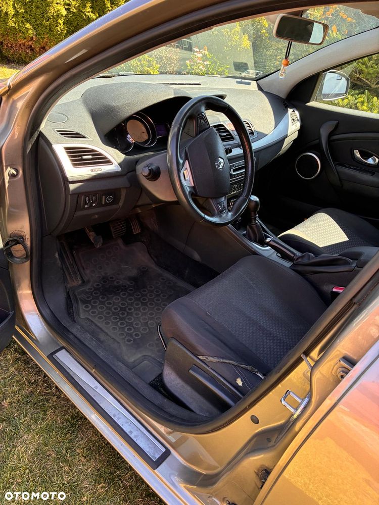 Renault Megane - 5