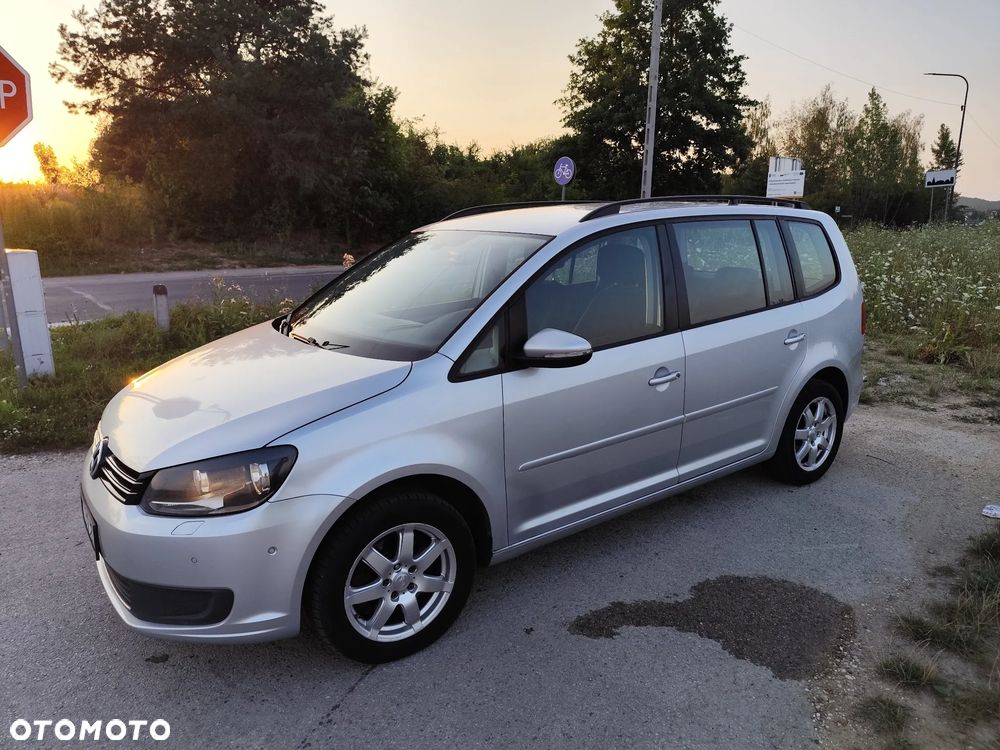 Volkswagen Touran 2.0 TDI DPF Comfortline DSG - 3