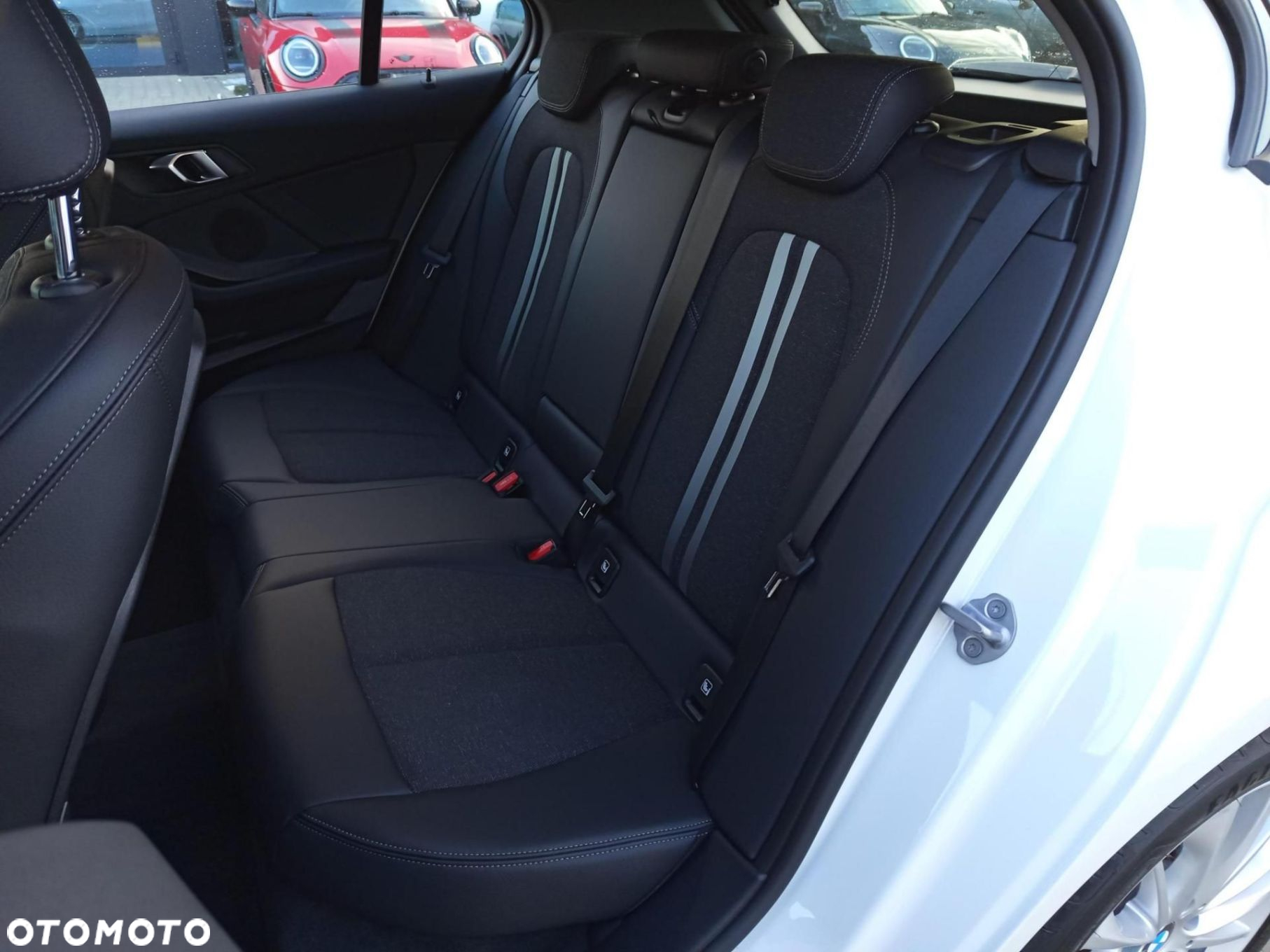 BMW Seria 1 - 21