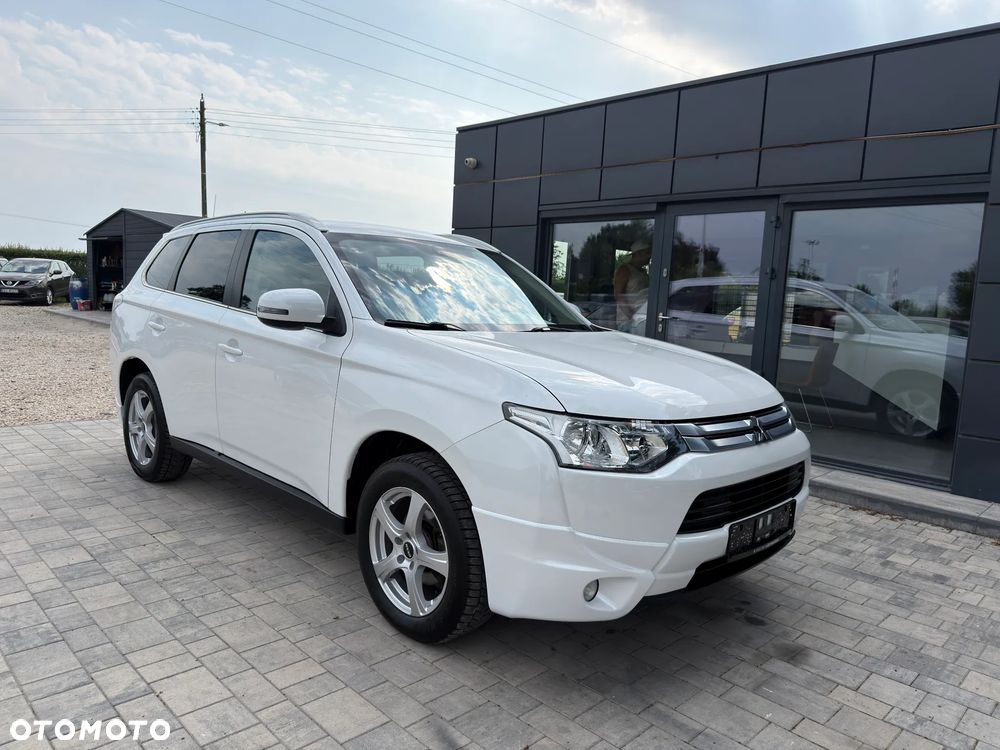 Mitsubishi Outlander 2.2 DID Intense + - 5
