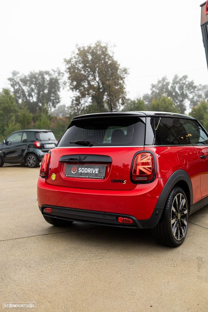 MINI 3 Portas Cooper SE Premium Yours - 33