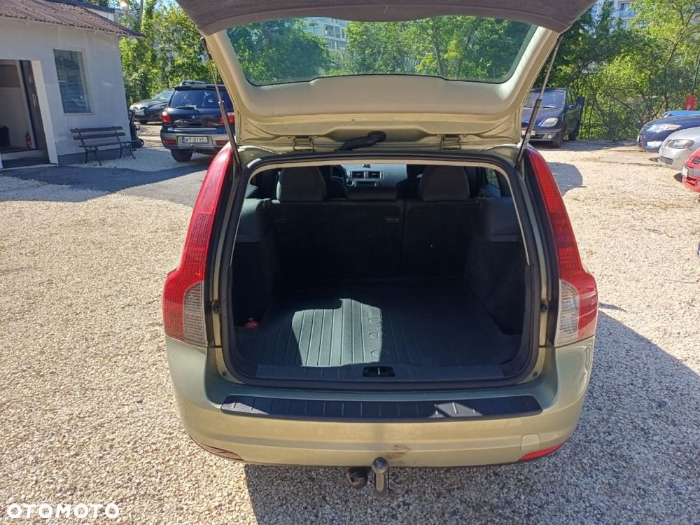 Volvo V50 - 11