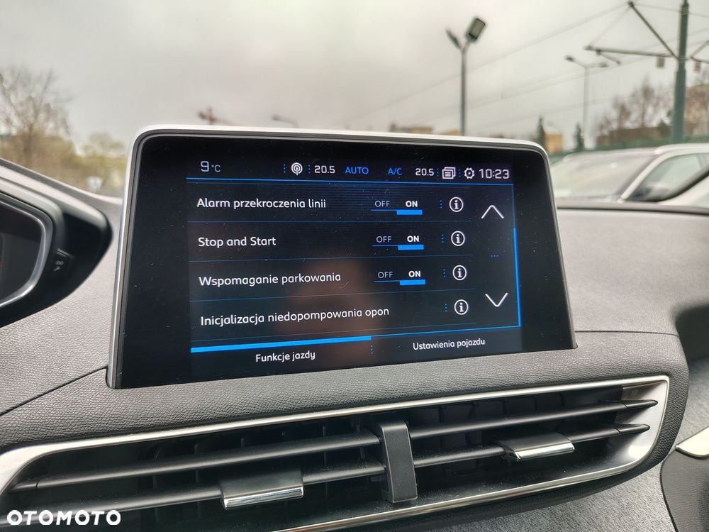 Peugeot 3008 1.2 PureTech GPF Allure S&S - 26