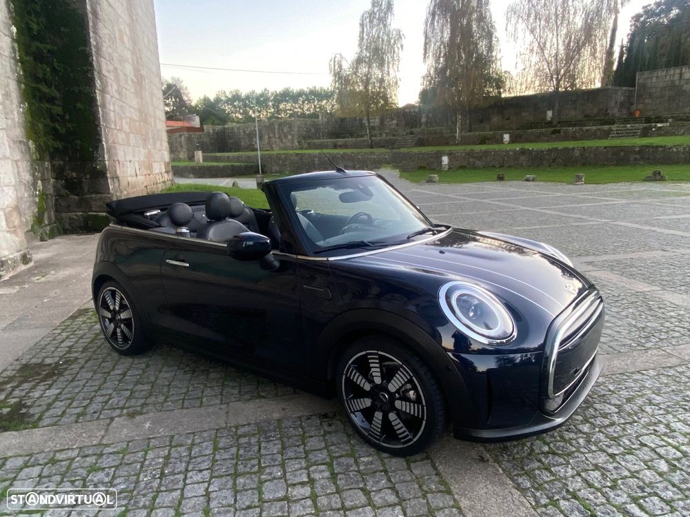 MINI Cabrio Cooper Premium Plus Essential Auto - 17