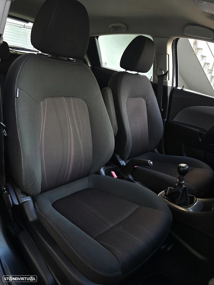 Chevrolet Aveo 1.3 VCDi LTZ - 51