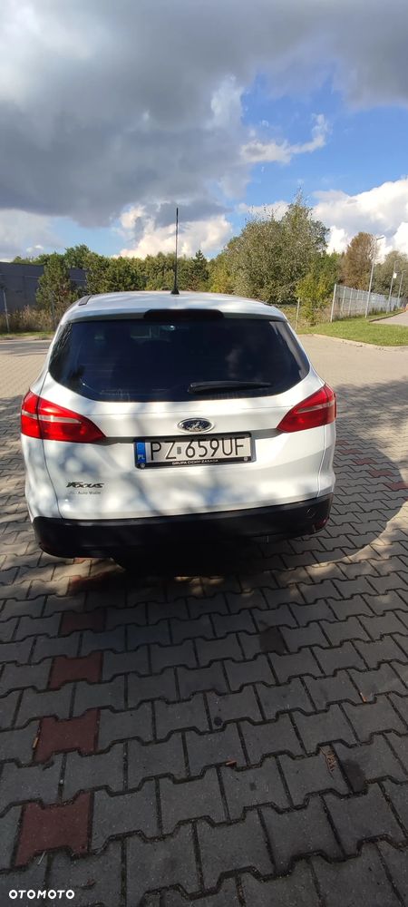 Ford Focus 1.6 Edition - 5