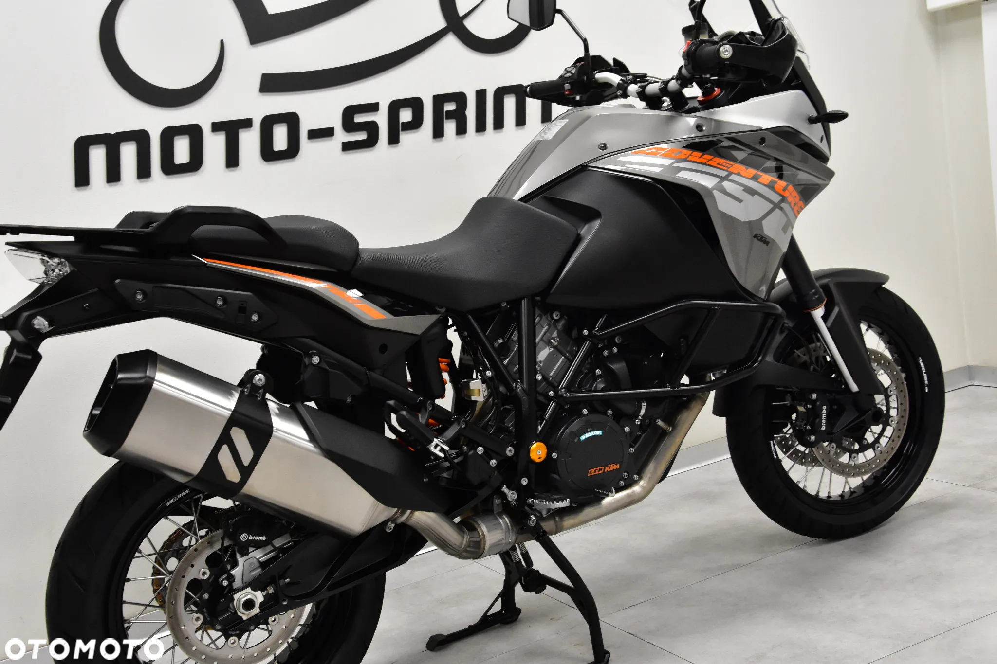 KTM Adventure - 10